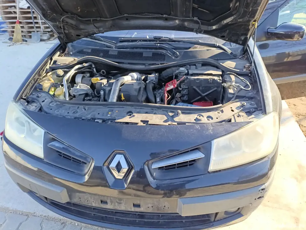 dezmembrez Renault Megane 2 
