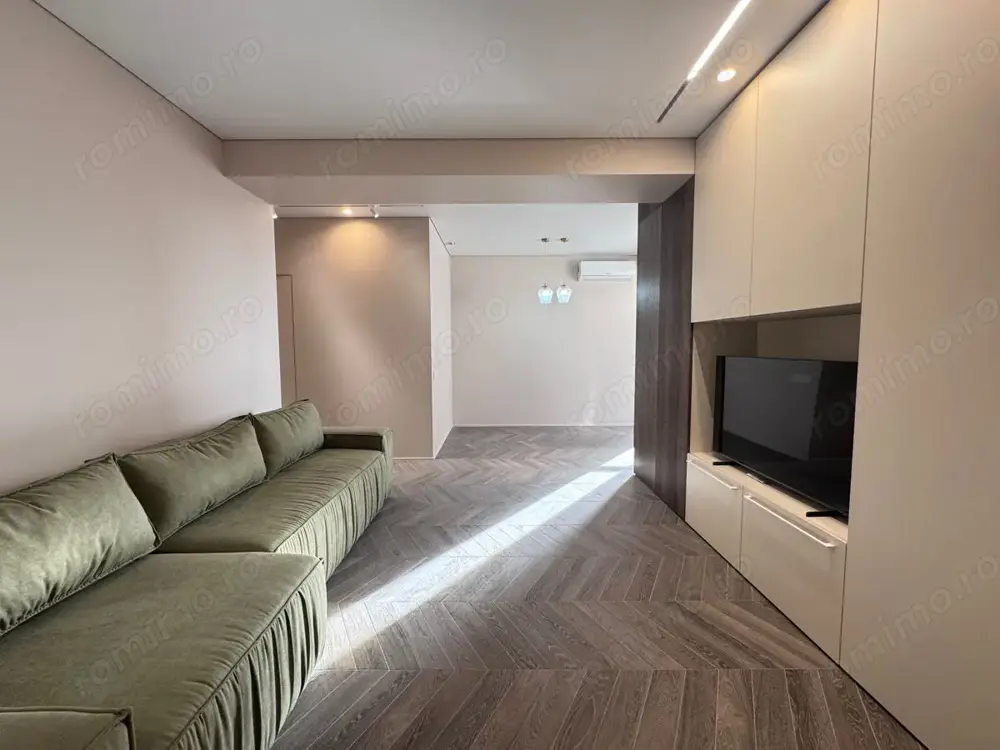 Apartament cu 3 camere Girocului