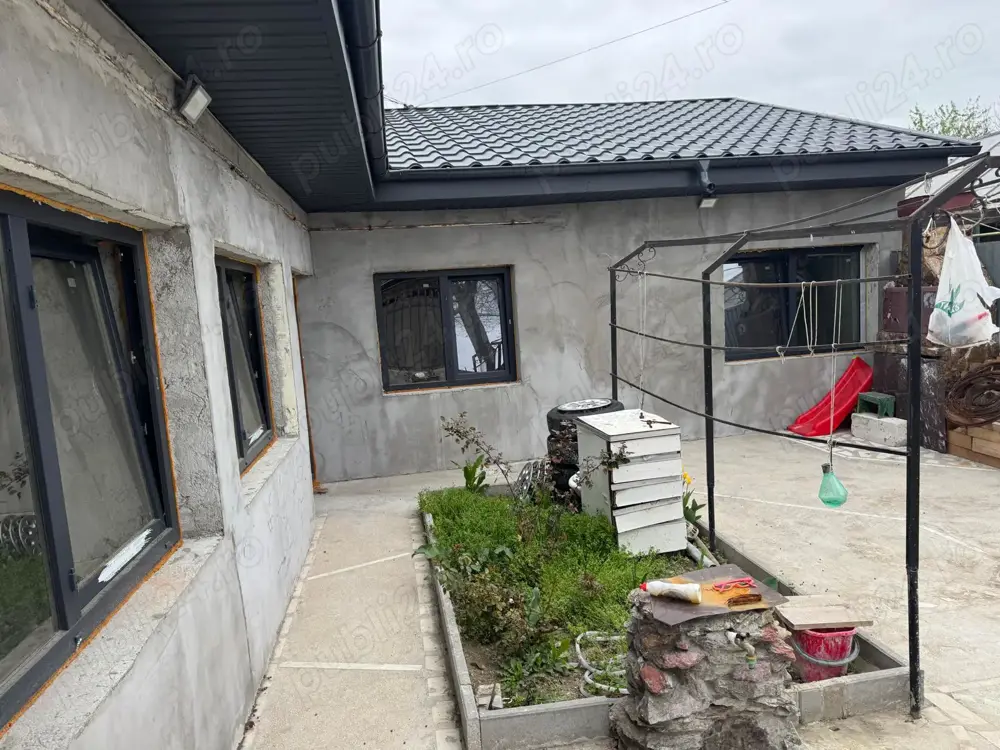 114.000 Euro- casa 3 dormitoare, 2 grupuri sanitare, zona Arcasilor