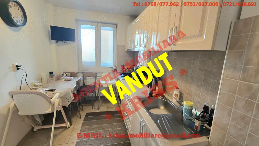 Apartament 3 Camere SEMICENTRAL Confort 1 Etaj 3 Renovat 2 Balcoane Două Băi