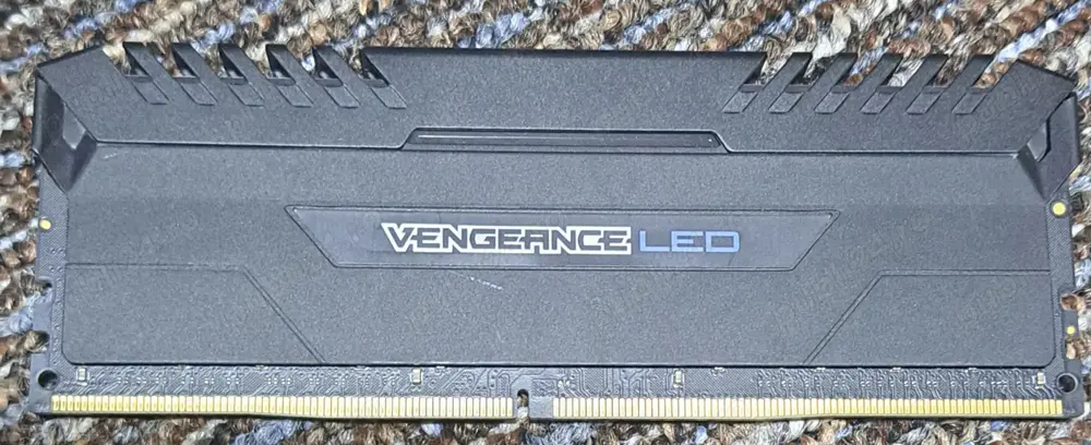 memorie ddr4 Corsair VENGEANCE Blue LED 64GB
