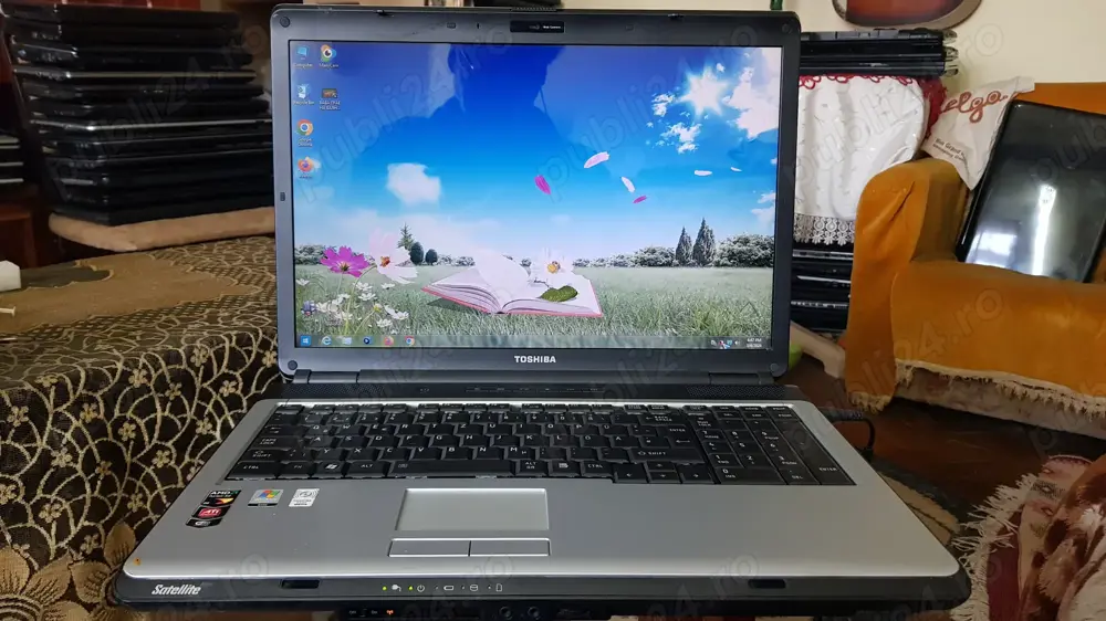 Laptopuri super, de firma , puternice si ieftine,totul instalat promotie 2025