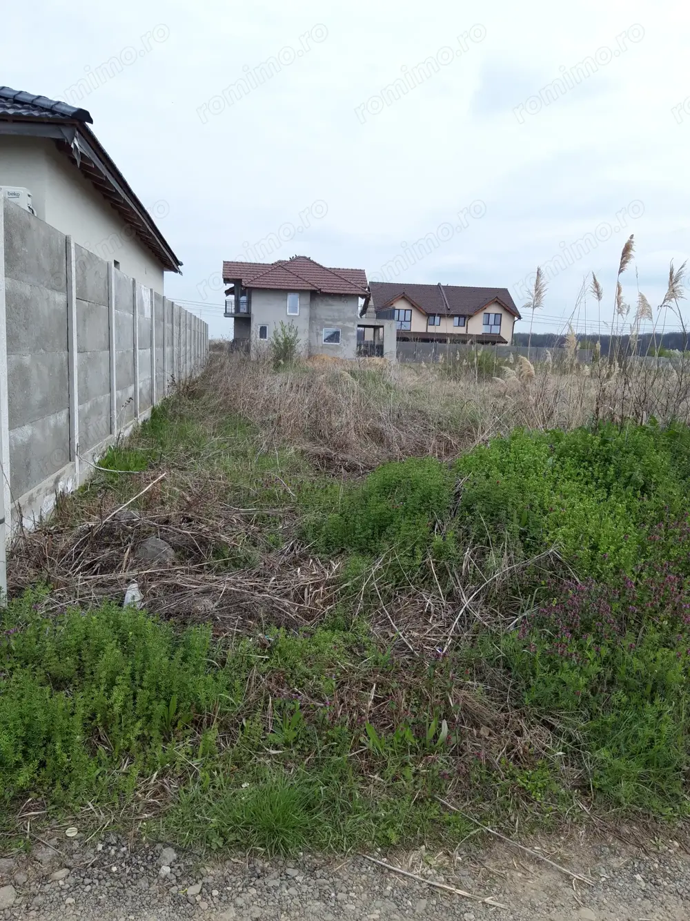 Vanzare teren  sag manastire Vanzare teren  sag manastire