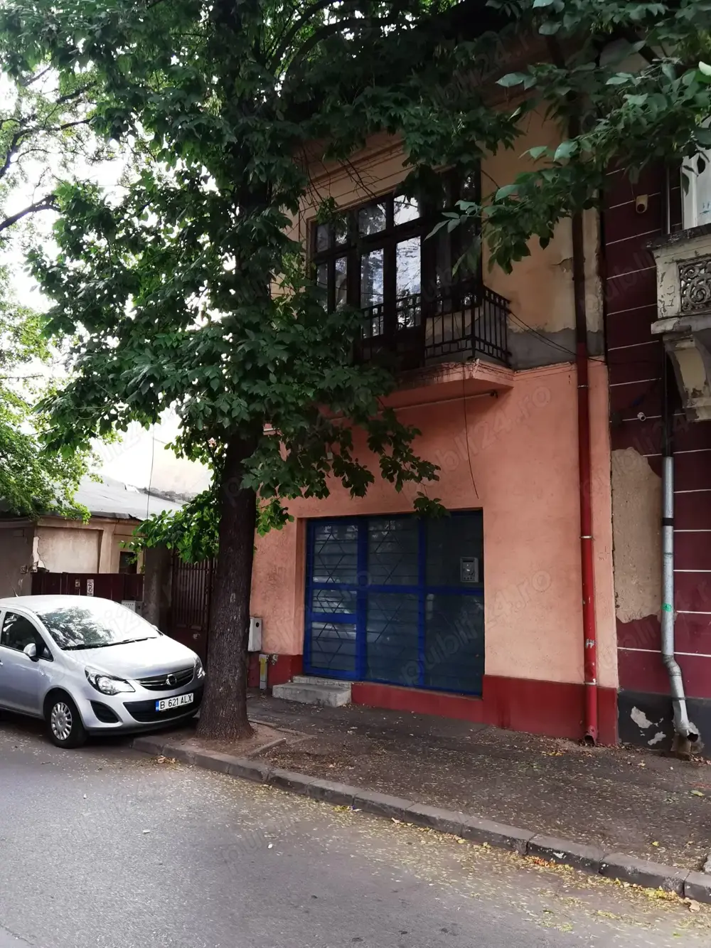 Închiriez parter vila in zona ProTv (Pache Protopopescu) Închiriez parter vila in zona ProTv (Pache Protopopescu)