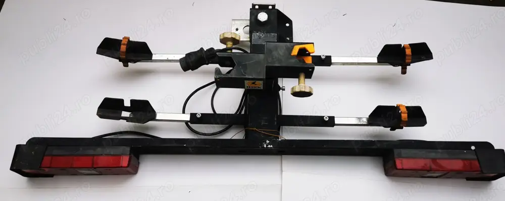 Suport 2 biciclete cu prindere pe carligul de remorcare cu semnalizare