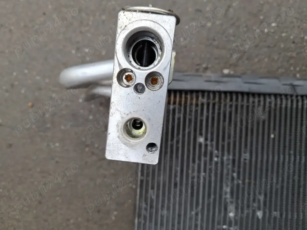 Radiator clima Logan 2018,plus alte piese.