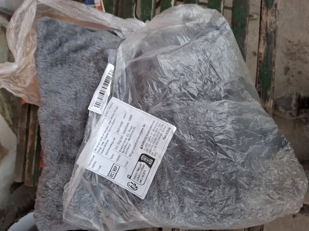 Căsuțe pisici haioase și călduroase.