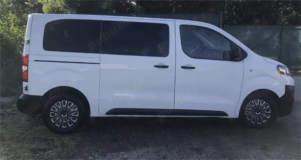 Citroen Jumpy 8+1 locuri