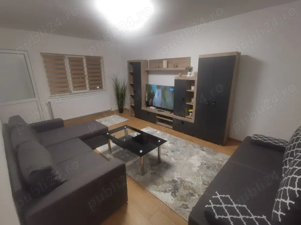 Inchiriez apartament 2 camere decomandate Rovine Centrala termica etaj 1