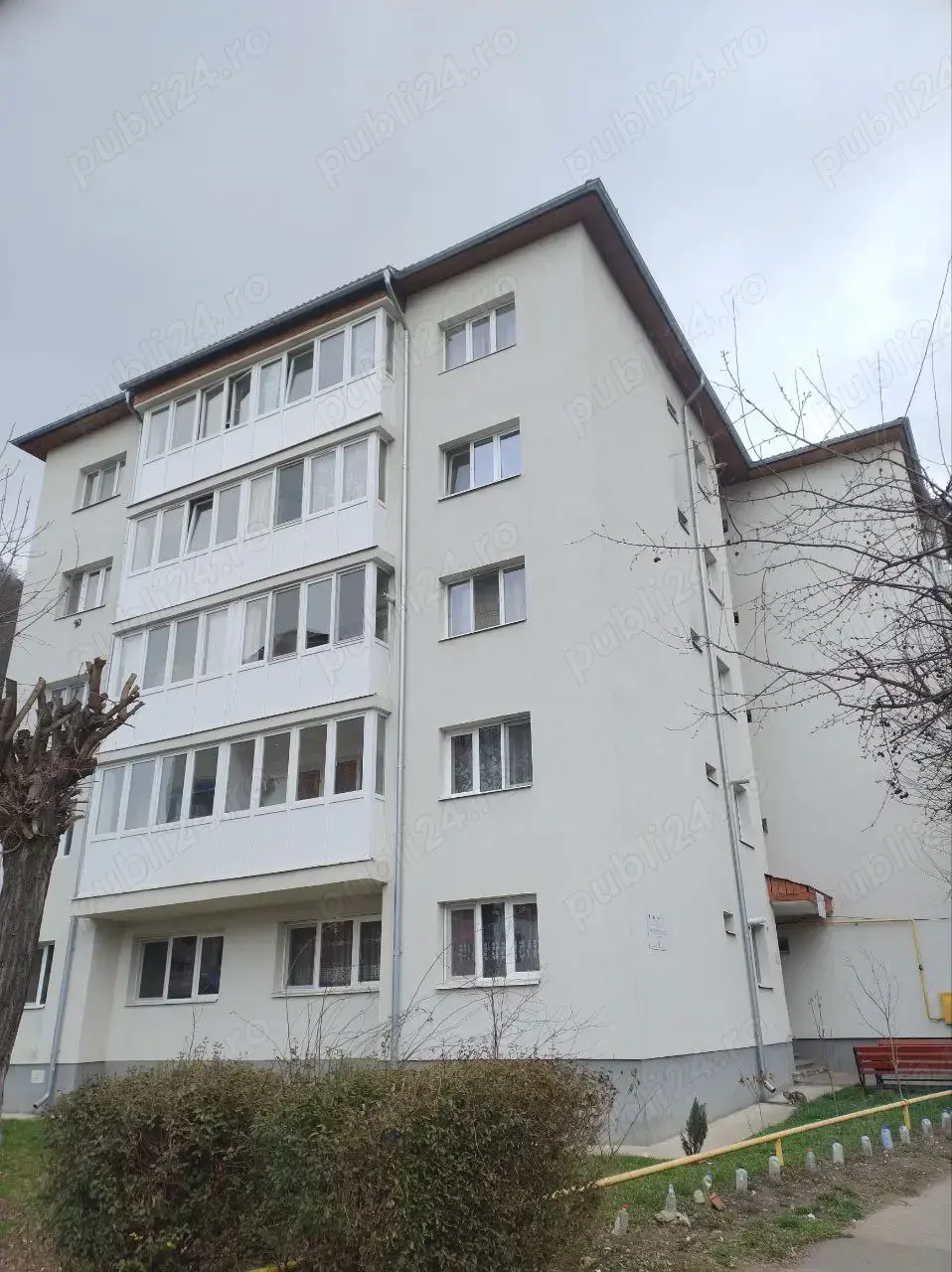 Aprtament de vanzare 2 camere Petrila