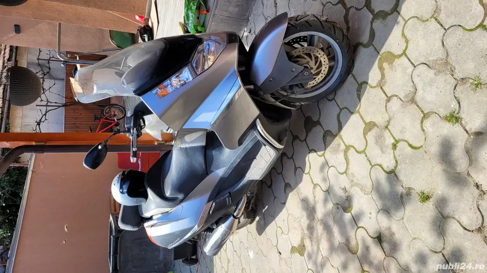 De vânzare! De vânzare!