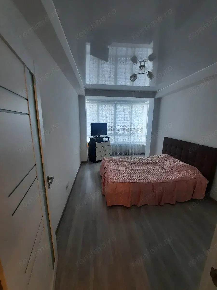 Garsoniera de inchiriat in zona Piata Muncii