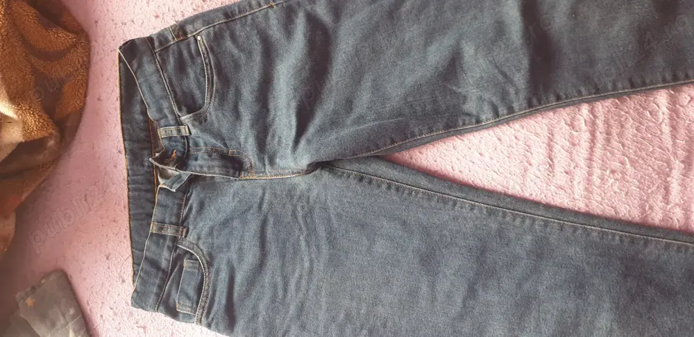 Vand blugi albaștri copii.