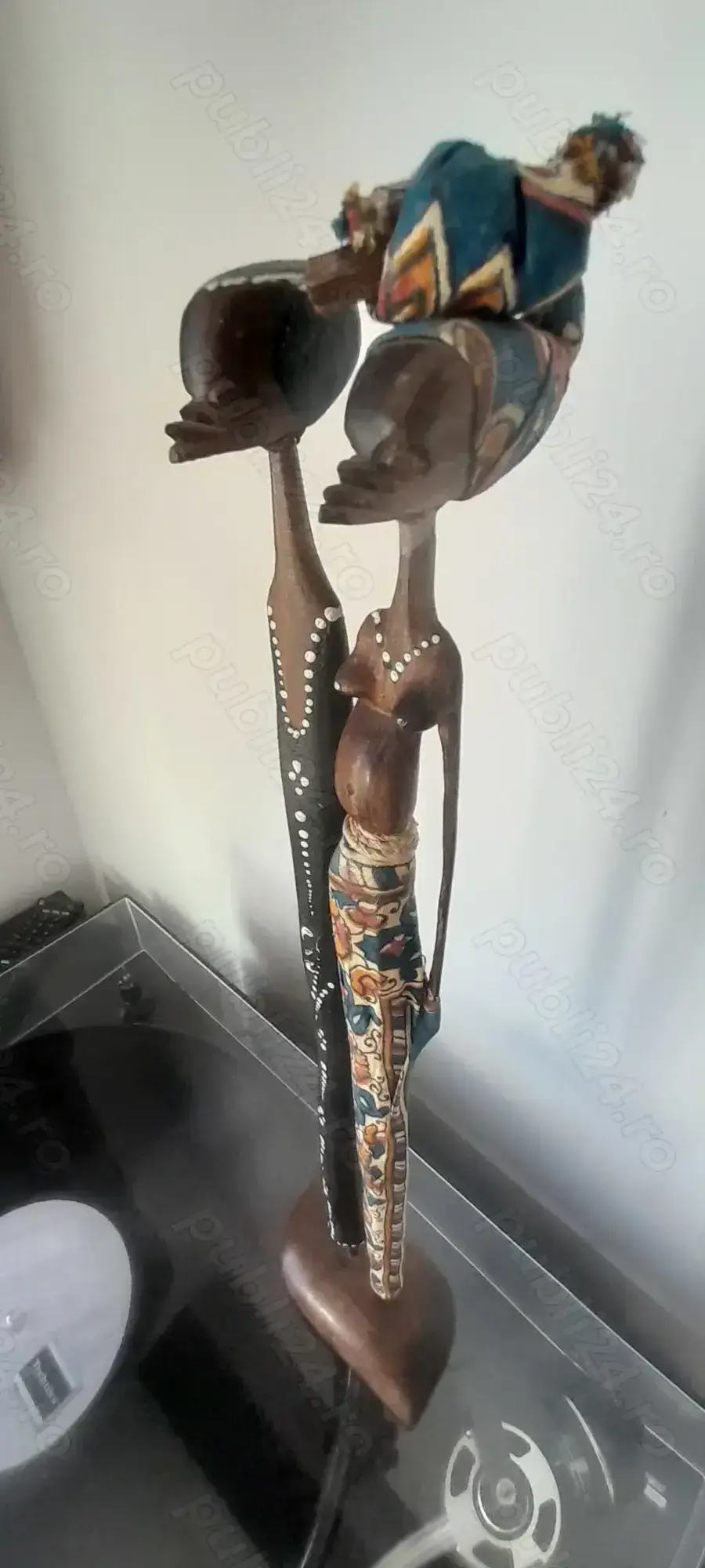 Statueta africana lemn
