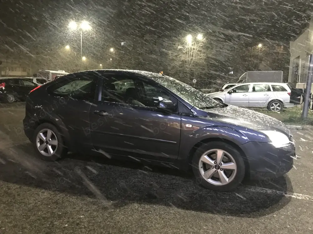 Vand schimb Ford focus 2 hatchback 2005 2.0 diesel 136 cp