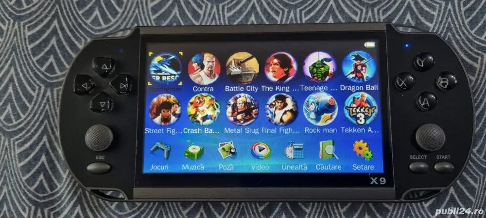 Consola portabila mediaplayer cu jocuri incluse