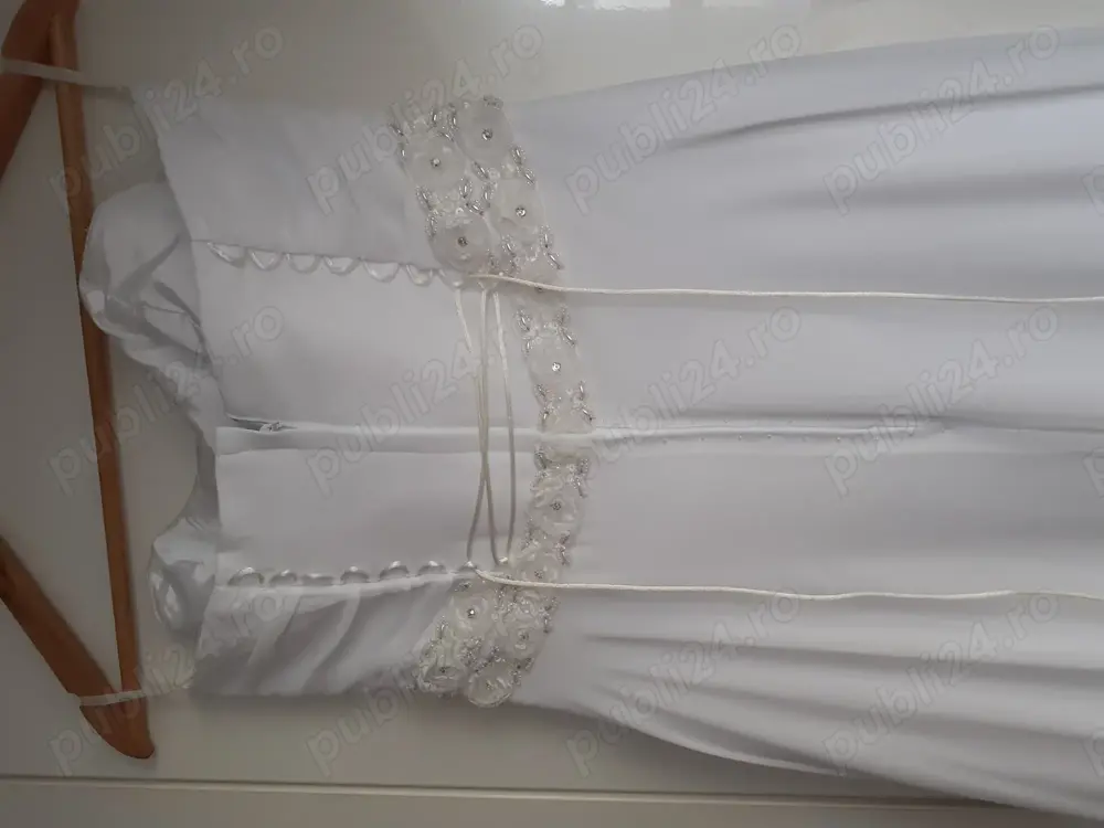 Vand rochie mireasa 500 Ron