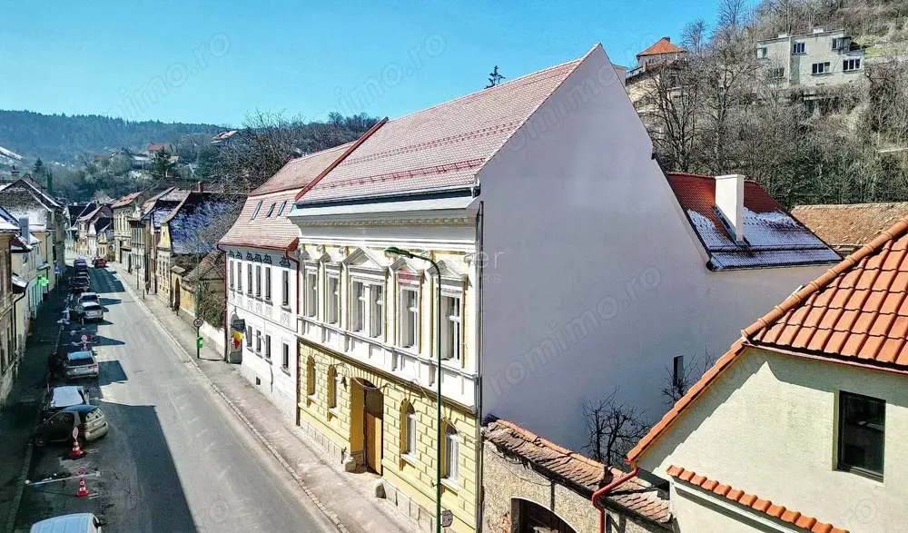 Cladire Ultracentral, multifunctionala