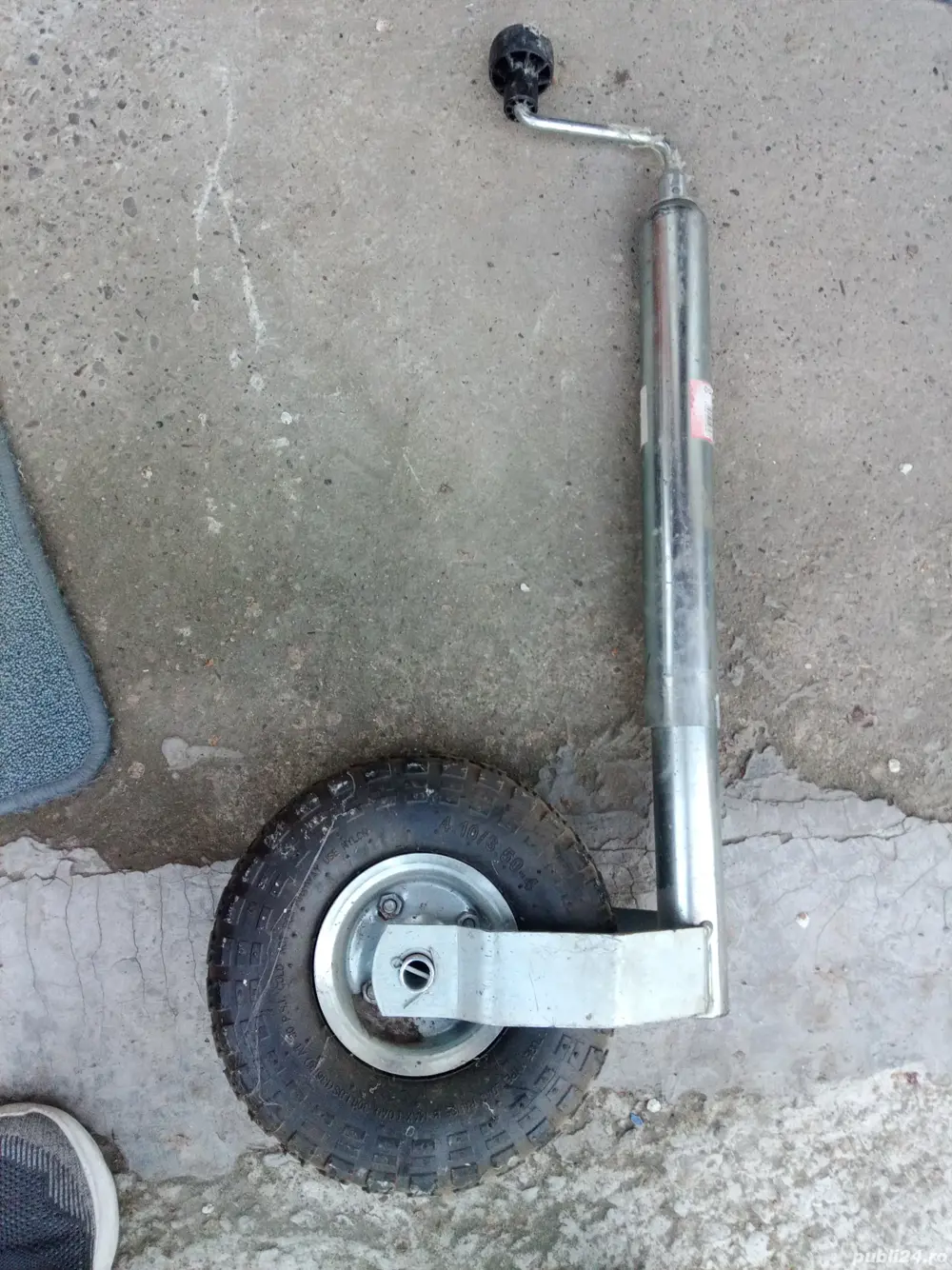 cric reglabil cu roată 