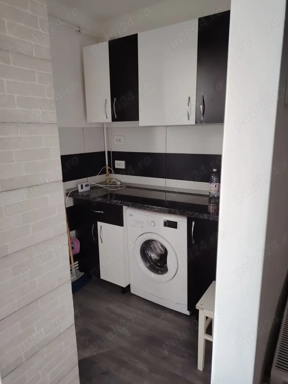 Inchiriez garsoniera regim hotelier 200  zi