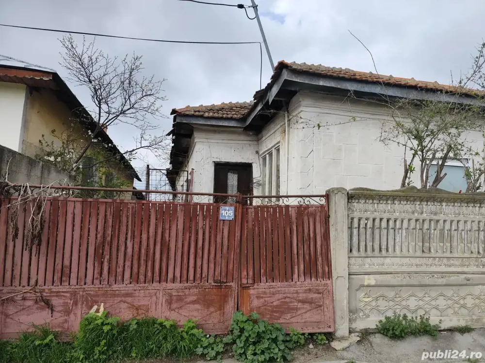 Casa de vanzare