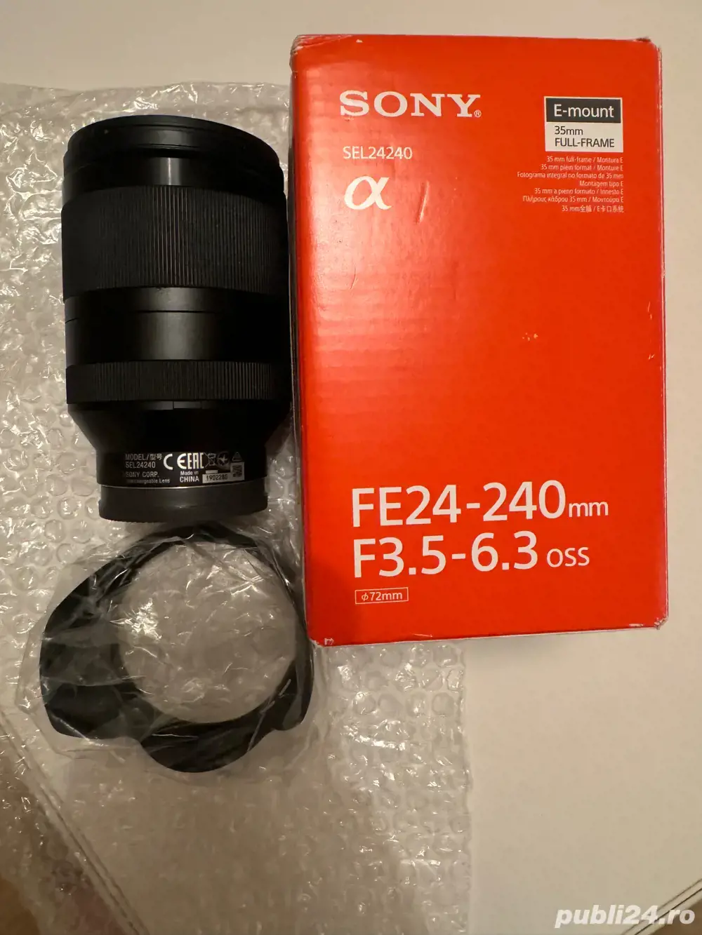 Obiectiv foto Sony Sel 24240 24-240 mm + parasolar