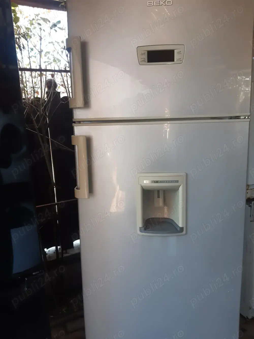 Frigider non frost beko