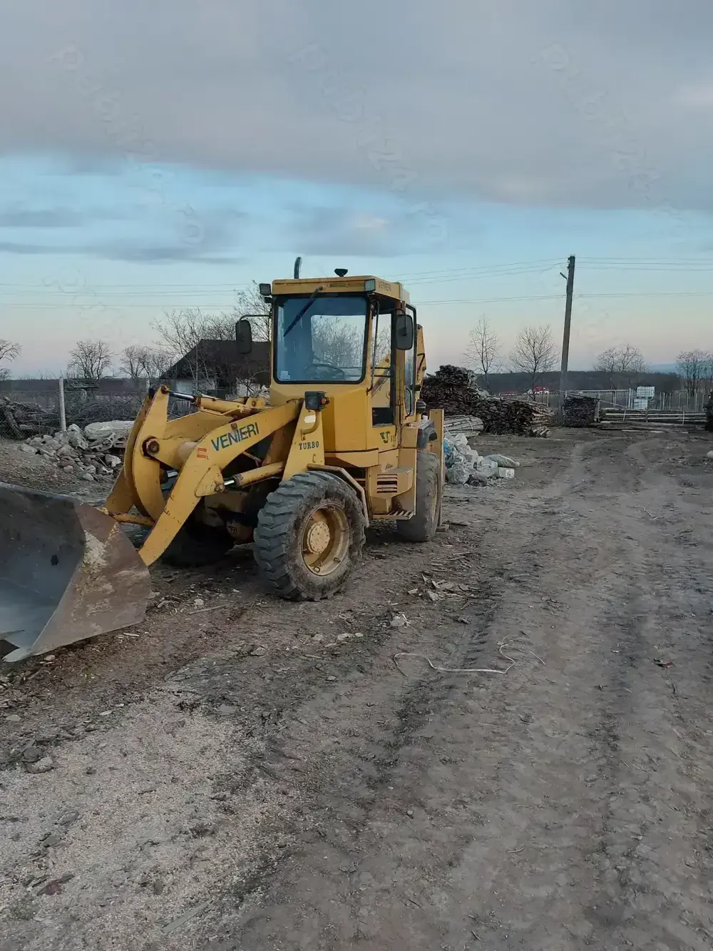 Buldoescavador Venieri 