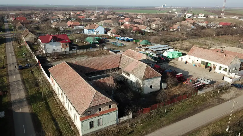 Vand hala si teren Ortisoara jud. Timis