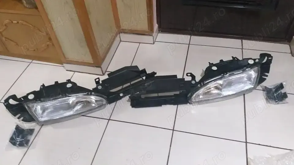 Vand faruri + bara fata pentru Ford