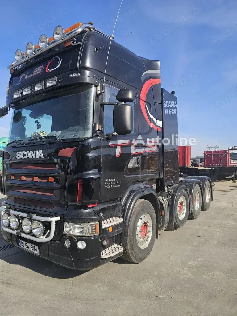 Cap tractor Scania 8x4 R620