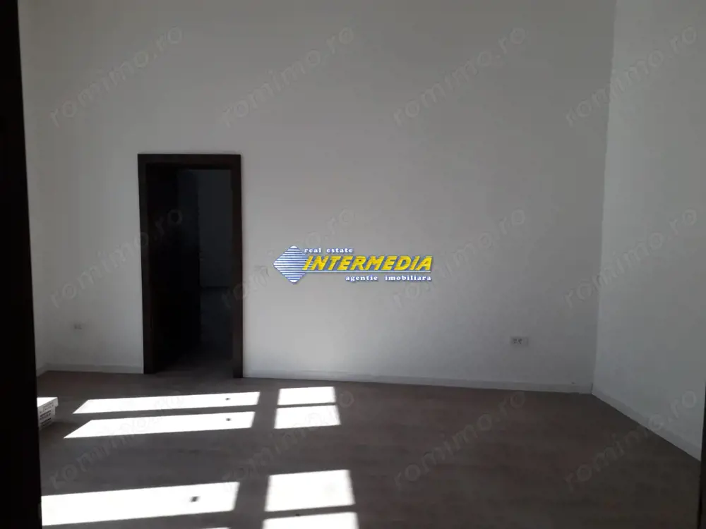 Spatiu Birouri 60 mp Finisat si utilat de inchiriat in Centru,  Alba Iulia