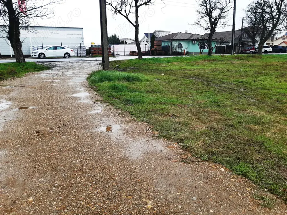TEREN INTRAVILAN 620 MP in loc. Santandrei cu PUZ la sosea asfaltata.PRET 33.000 euro 