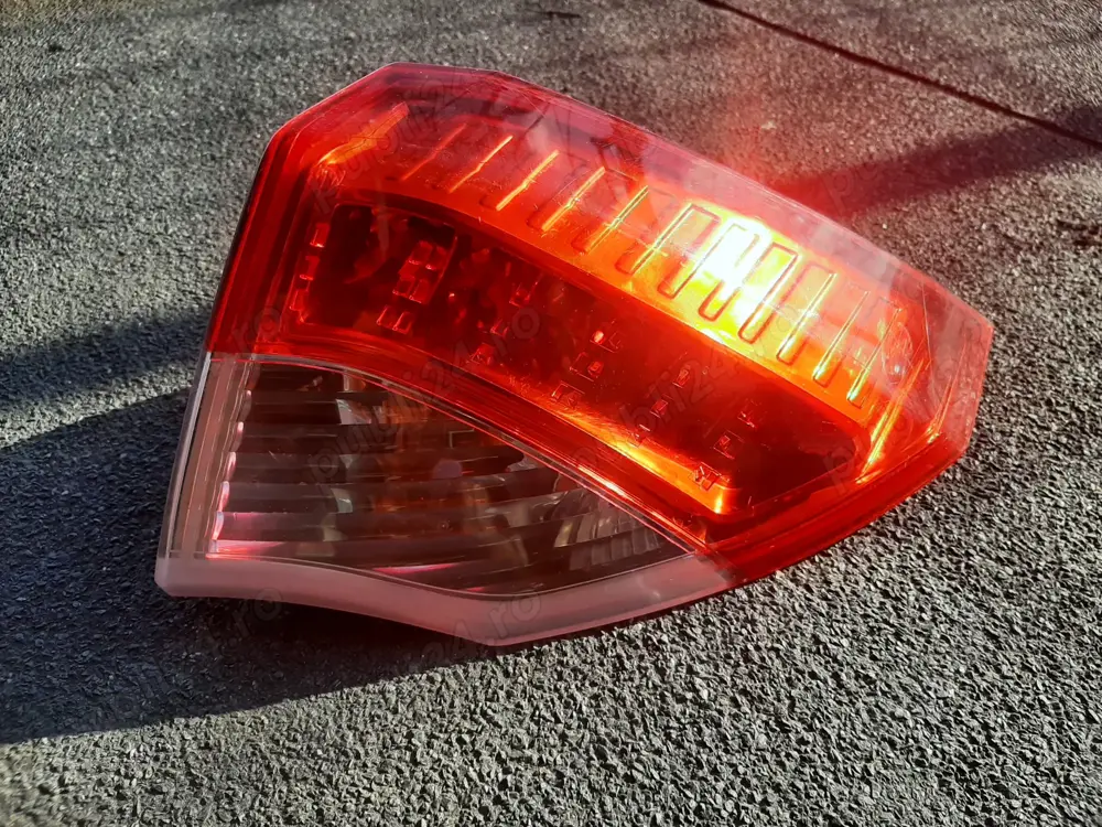 Stop Lampa Dreapta de pe Aripa Caroserie Renault Laguna 3 Hatchback 2007 - 2015,Cod 265500001R