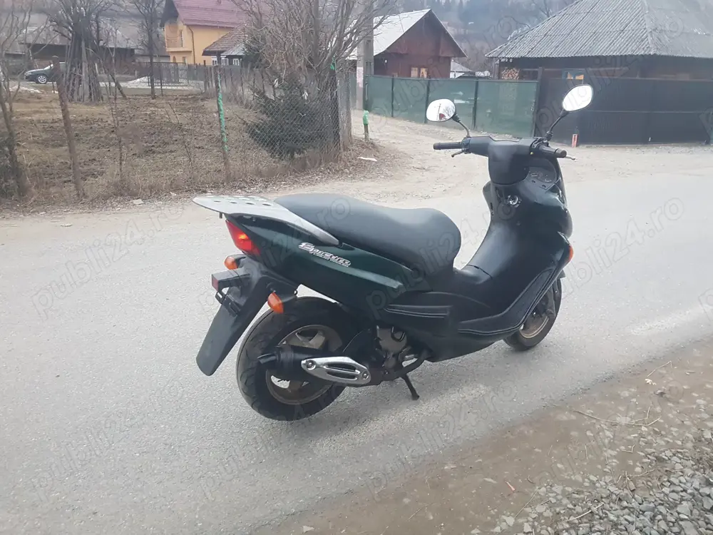 Suzuki epicuro 125cc  Suzuki epicuro 125cc