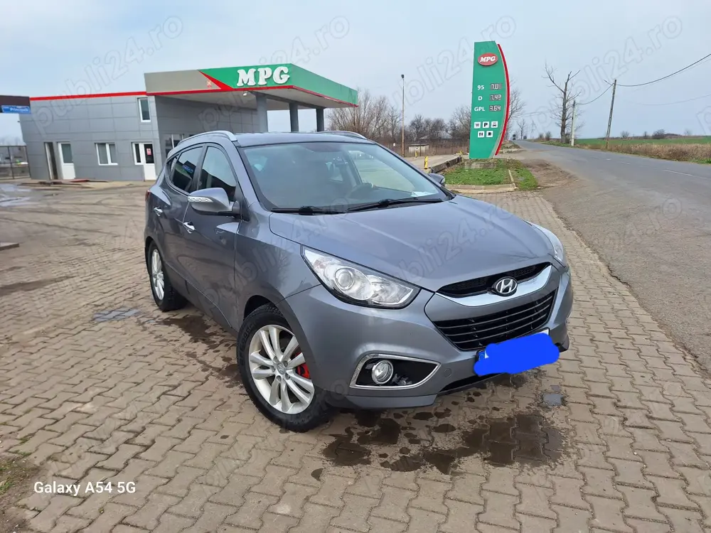 Vand Hiunday ix35 4x4  