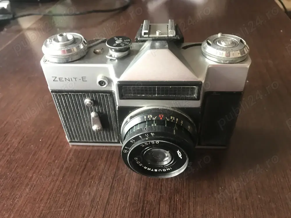 Aparat Foto de Colectie Zenit E. Cadou Deosebit.