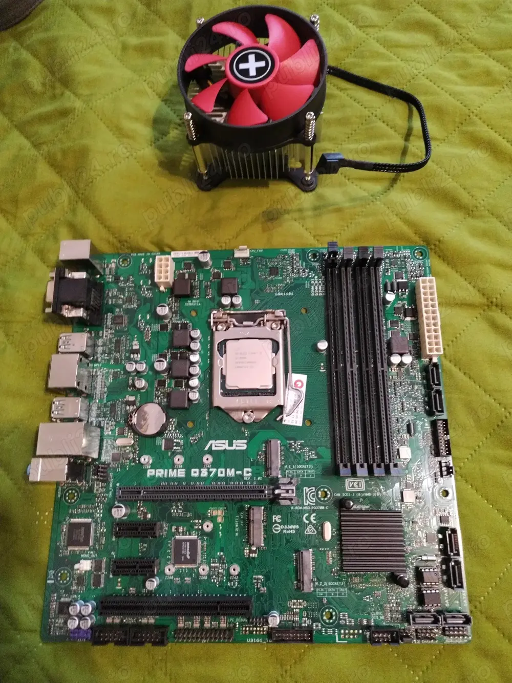 Kit Intel: placa de baza Asus Q370M-C si procesor i5-8500 socket 1151 v2