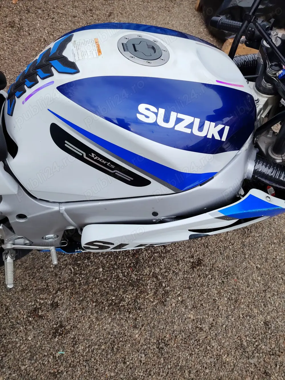 REZERVOR / suzuki / gsxr / 600 / 750 / SRAD