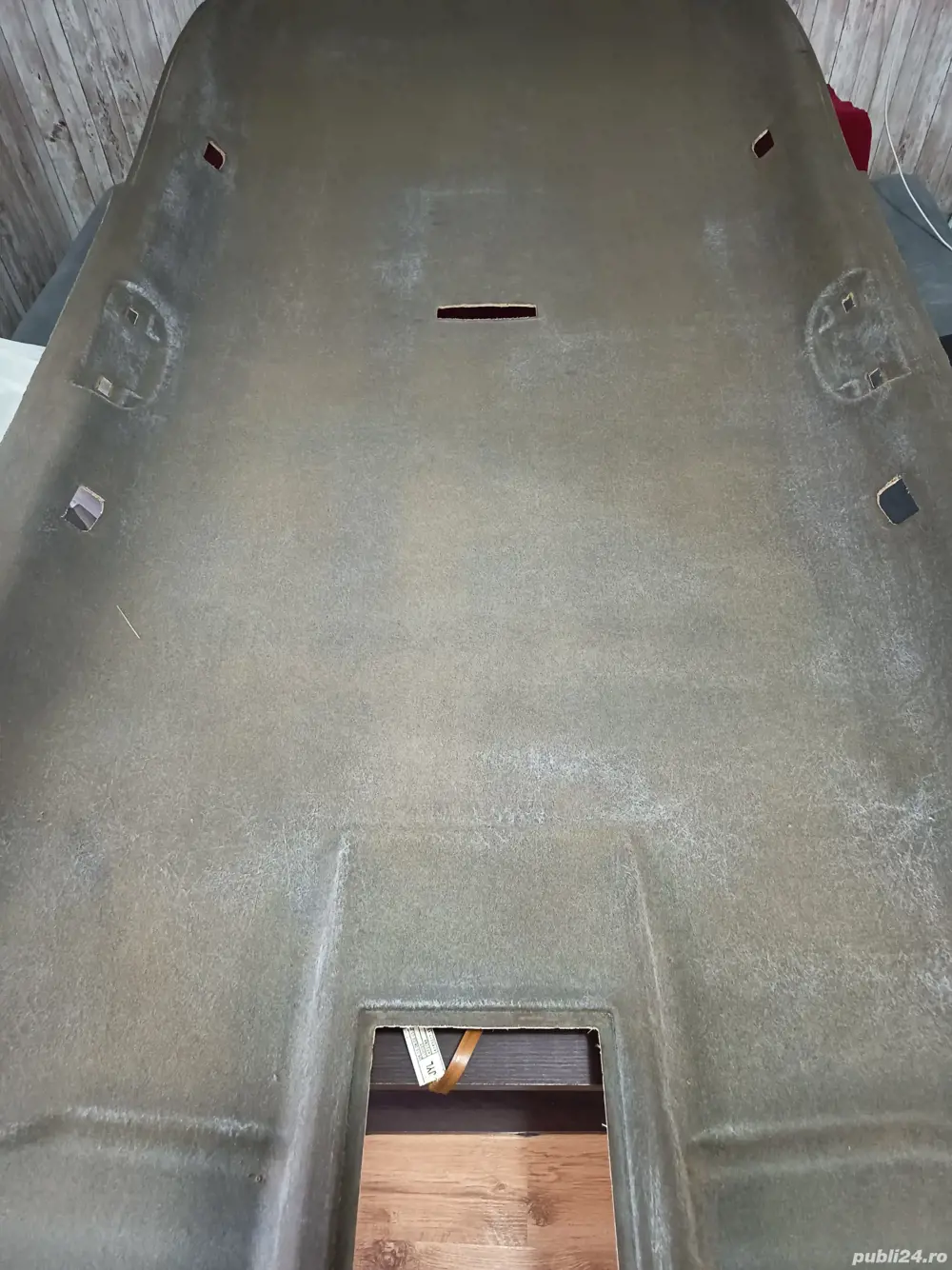 retapitare plafon auto