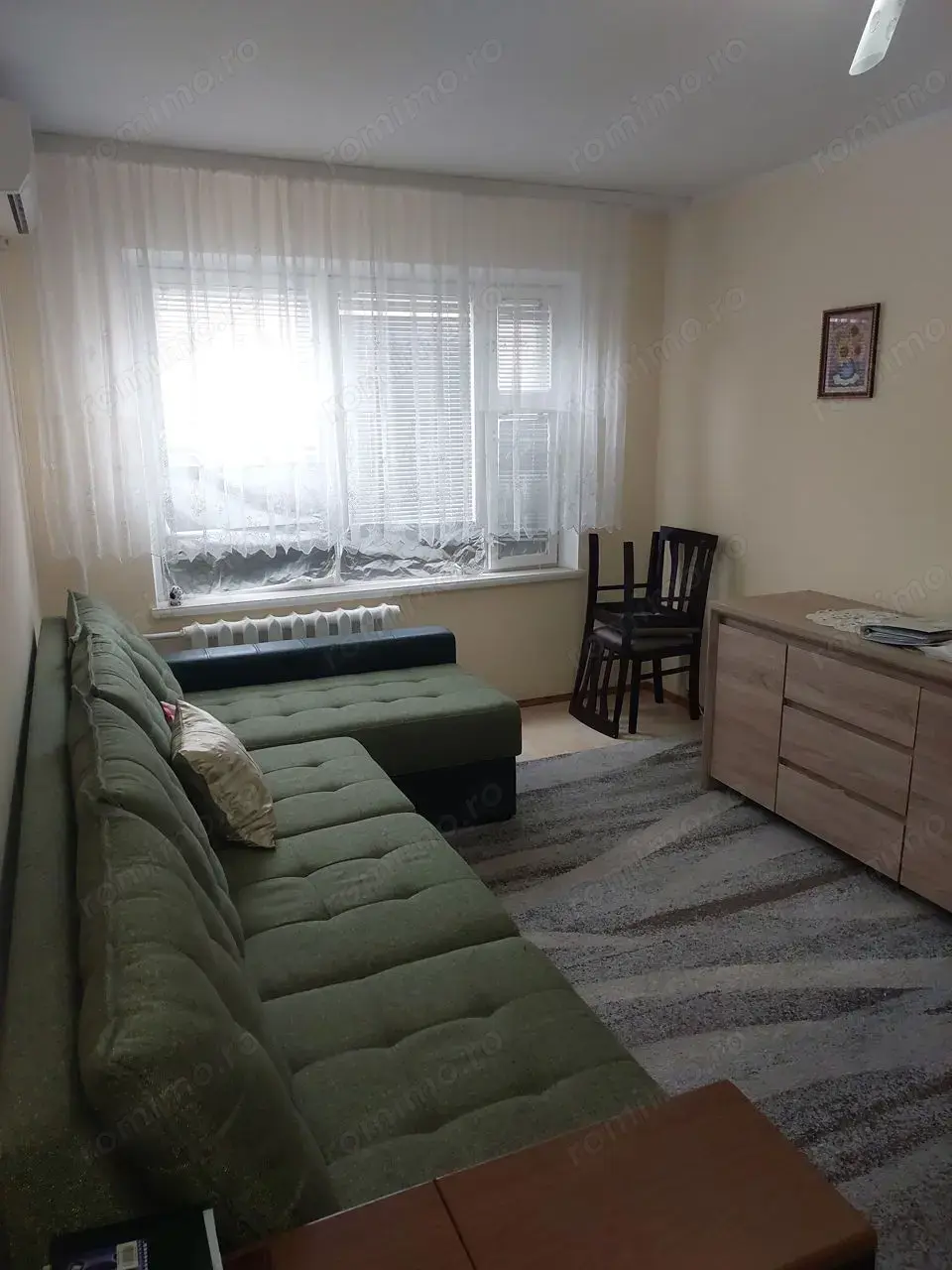 Garsoniera de vanzare in zona Baicului