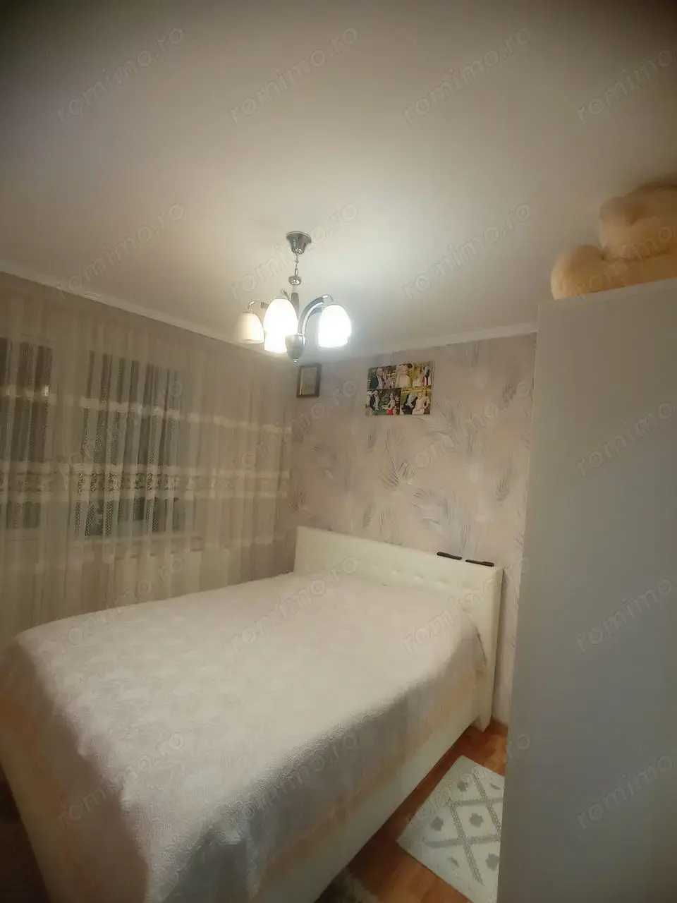 De vanzare apartament cu 2 camere  in zona Buziasului