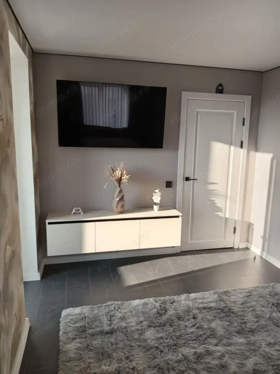 Vanzare garsoniera Piata Muncii