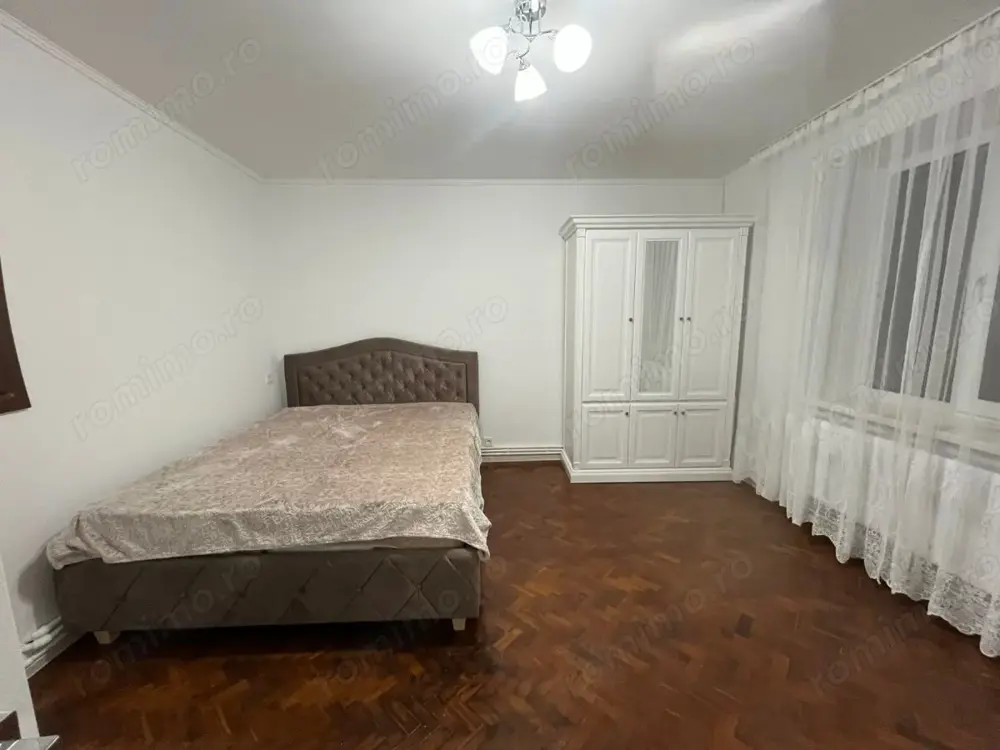  inchiriere garsoniera in zona Mihai Bravu