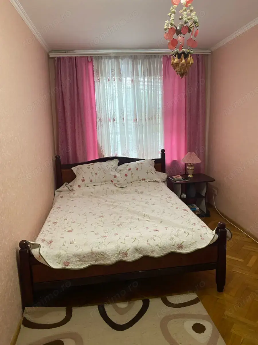 De inchiriat apartament cu doua camere in zona Girocului 