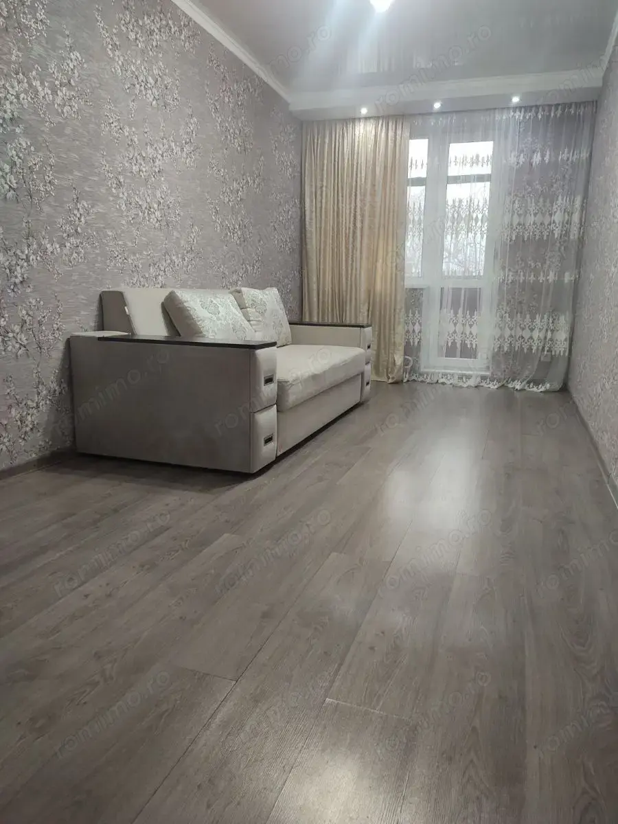 Apartament cu 2 camere de vanzare in zona Eroii Revolutiei