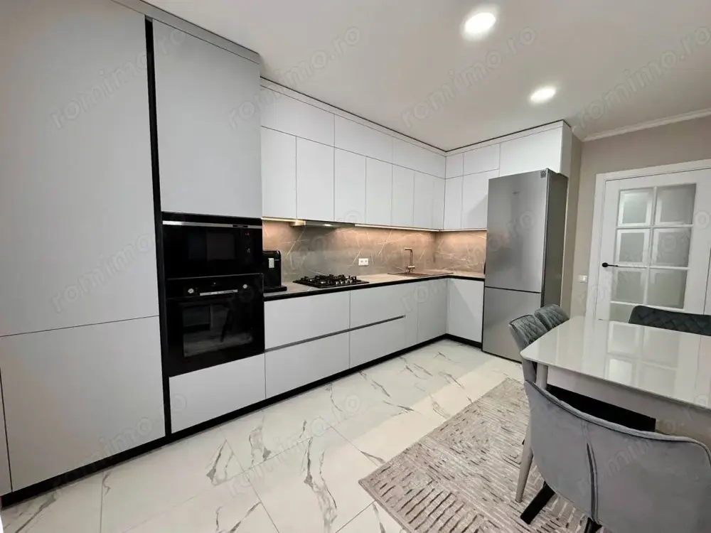 Apartament cu 2 camere de închiriat în Titan