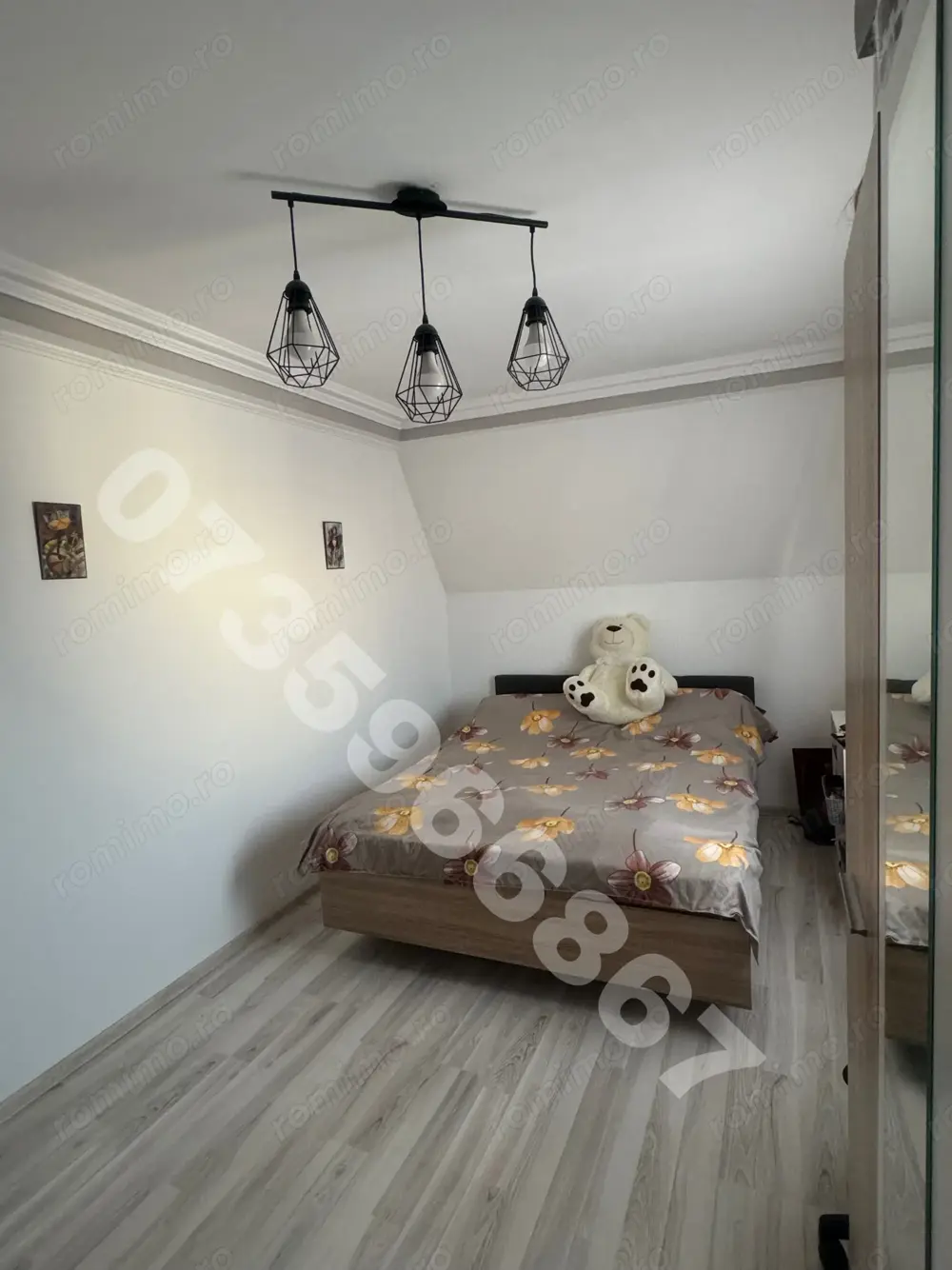 Apartament 3 camere  Zona Girocului
