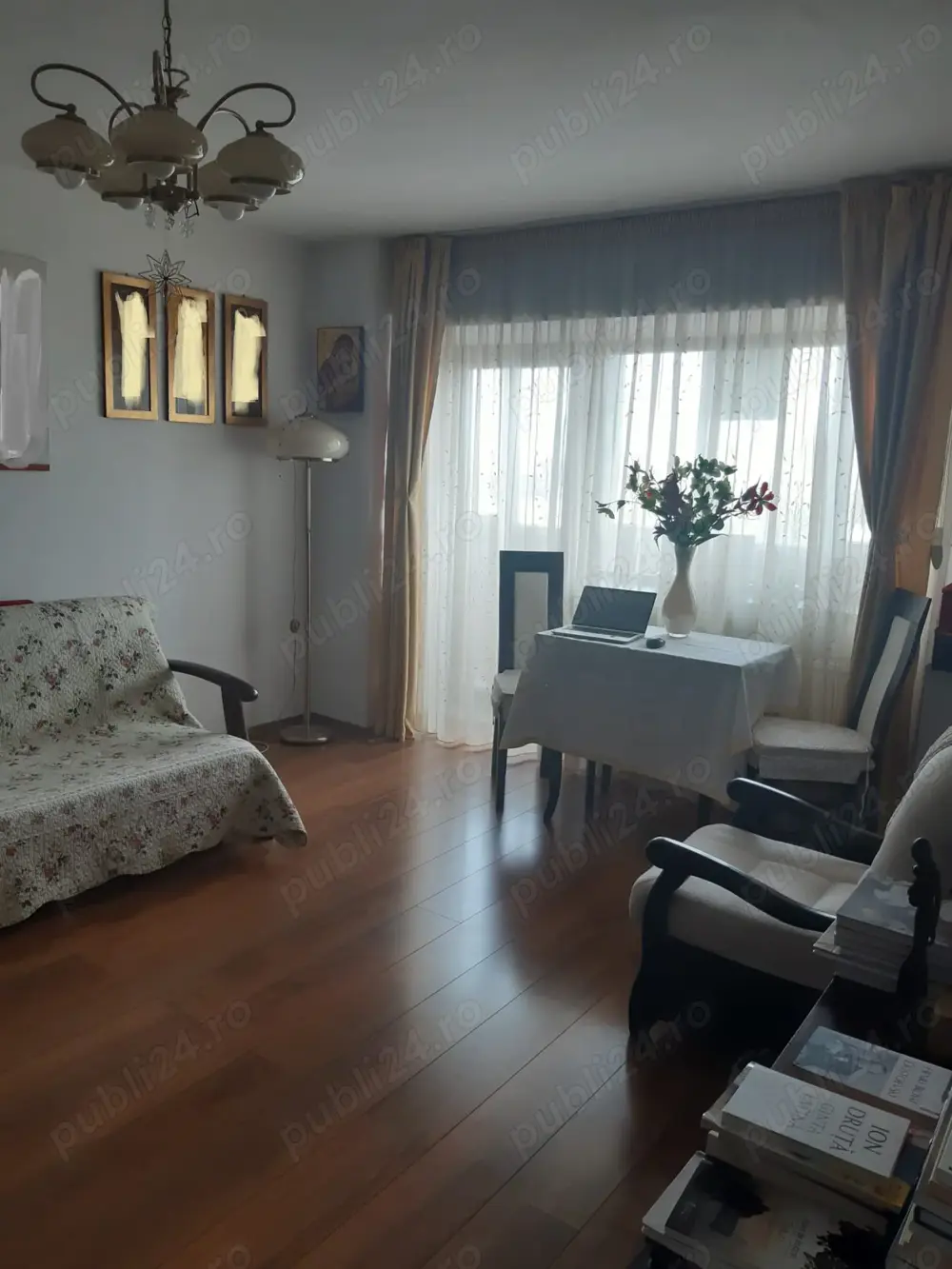 Vanzare garsoniera confort 1 Lacul Tei, et 8 din 10, 42mp, renovata si mobilata Vanzare garsoniera confort 1 Lacul Tei, et 8 din 10, 42mp, renovata si mobilata