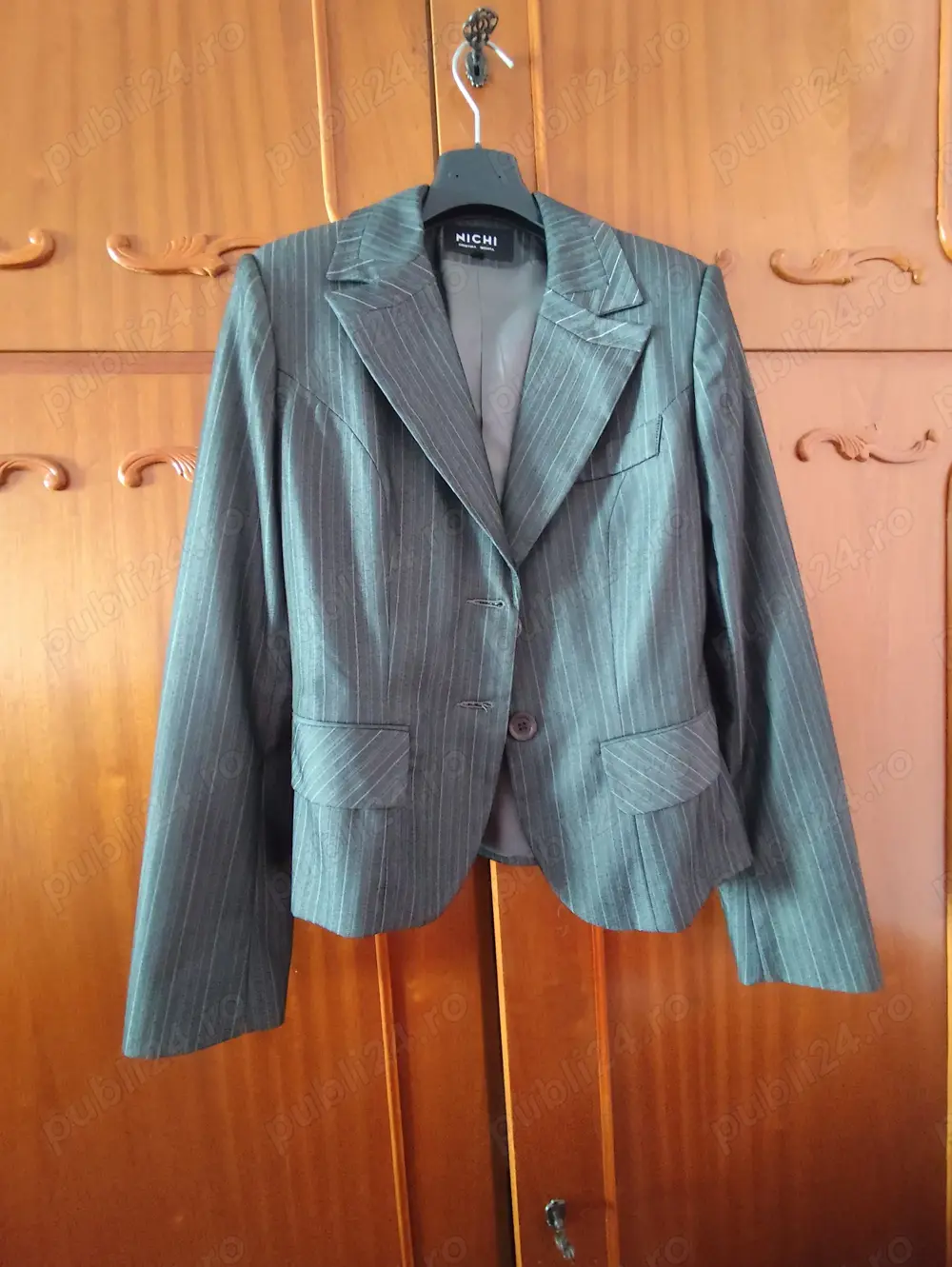 Vând sacou dama- mărimea M